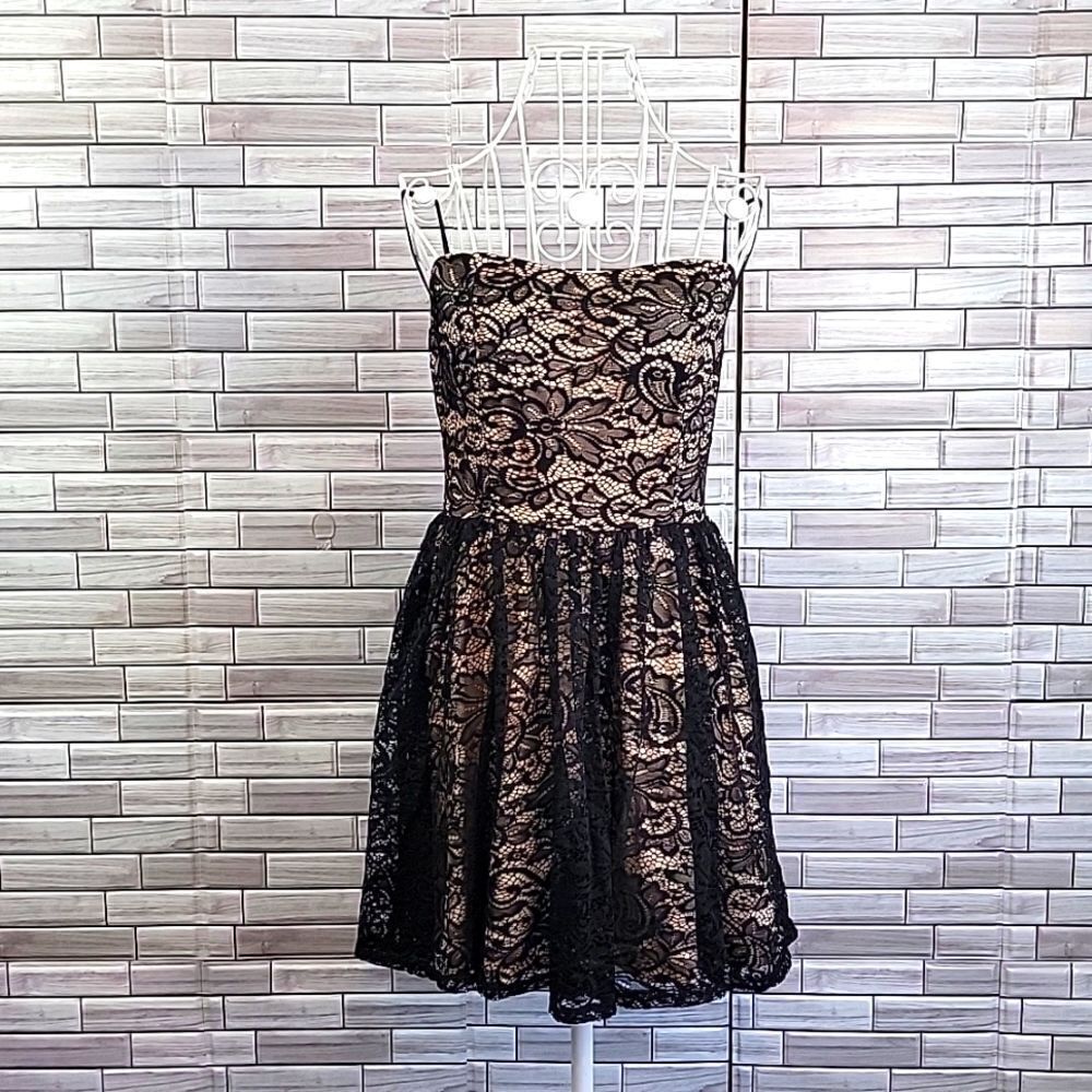 La Scala black lace strapless mini special occasion dress Size XS